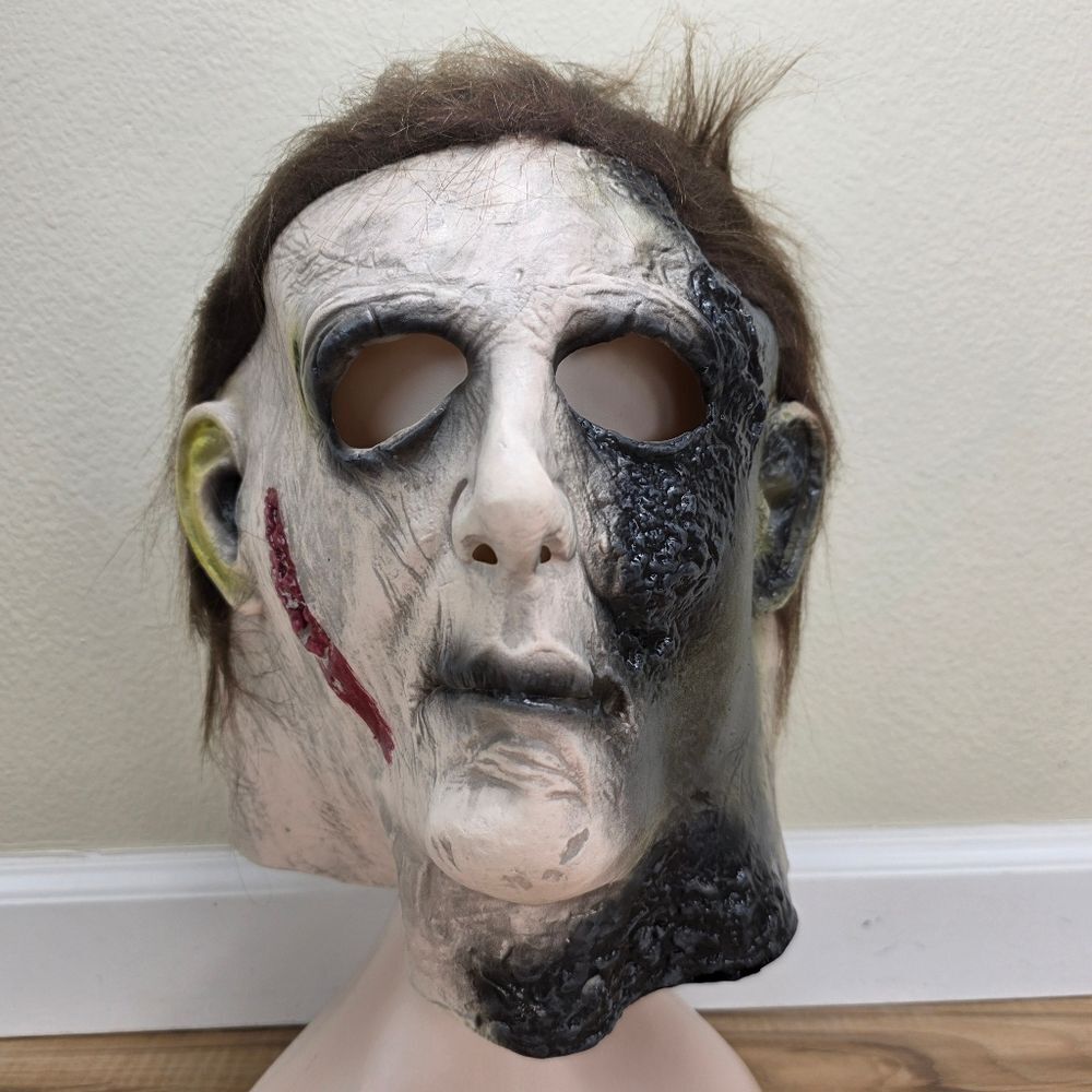 ☔️🔸️⏭️NIB Halloween Michael Myers Adult Mask